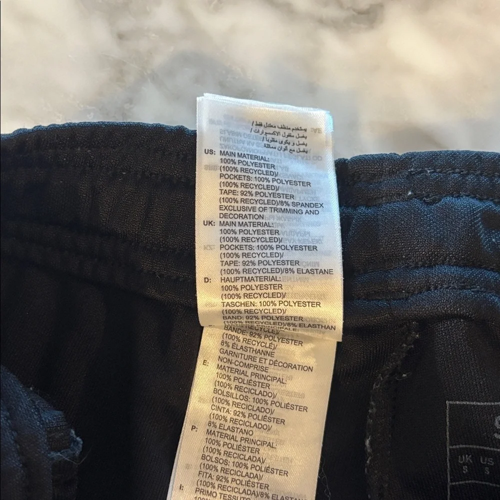 adidas Men's black tiro Joggers, size small